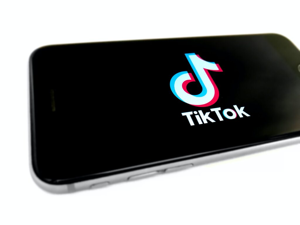 TikTok広告代理店